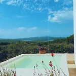 Massidda Country Retreat בית חווה *