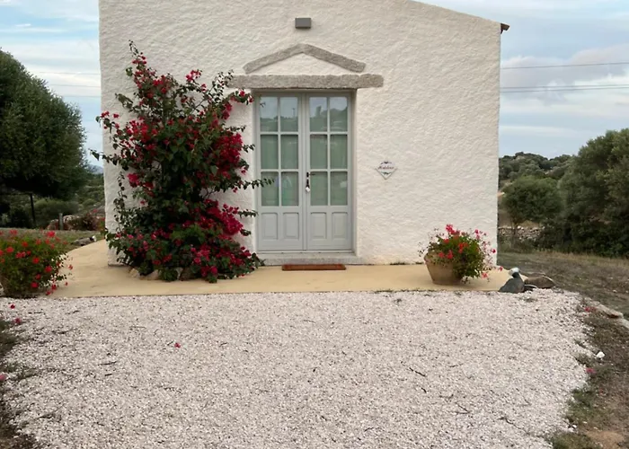 Massidda Country Retreat Farm stay Santa Teresa Gallura